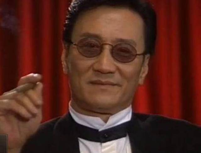 谢贤演《千王之王》固然经典,可那毕竟是影视剧创作.