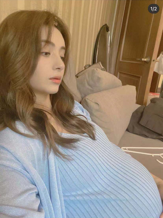 麦迪娜晒孕肚吐槽孕晚期难熬,严重失眠,自认比怀儿子矫情百倍