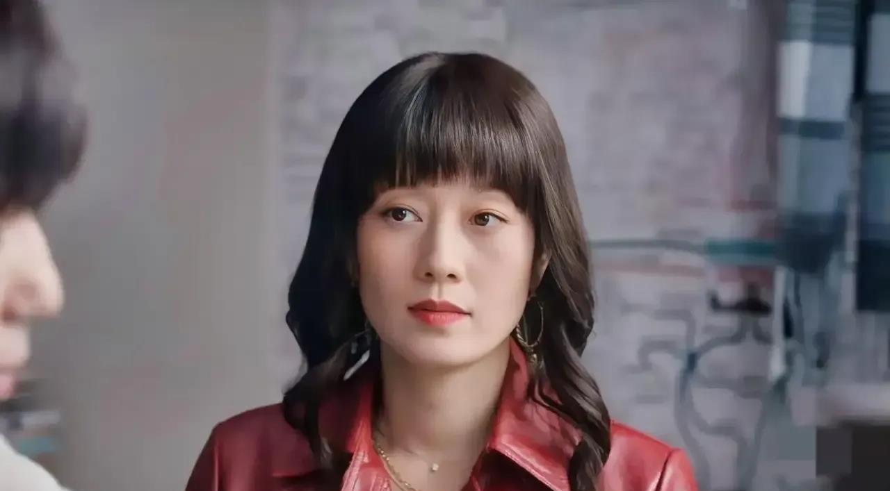 我就想问问马伊琍,这个发型,你平时用吗?如果你都不用,干嘛让我们看