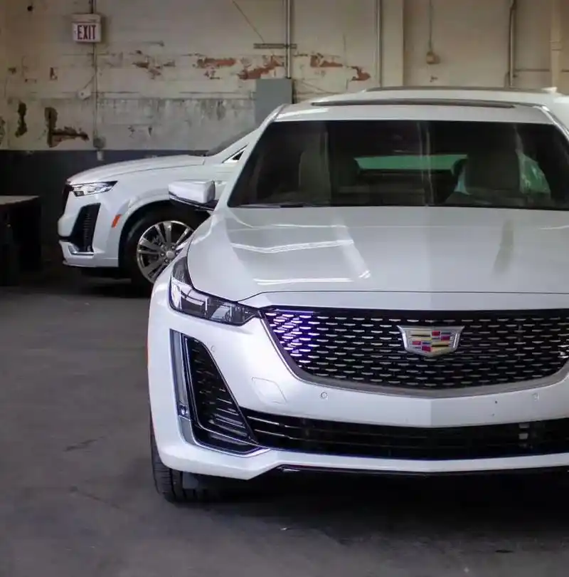 凯迪拉克ct5.特价出一台特价ct5白色 风尚版,指导价28 - 抖音