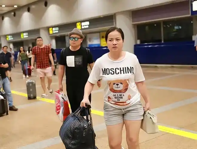 回顾岳云鹏妻子郑敏我这辈子正确的决定就是一巴掌扇醒了岳云鹏