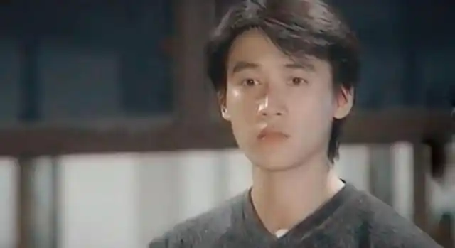 回顾:历来上戏出帅哥,看雷佳音大学帅哥圈理解他为啥说当年难混