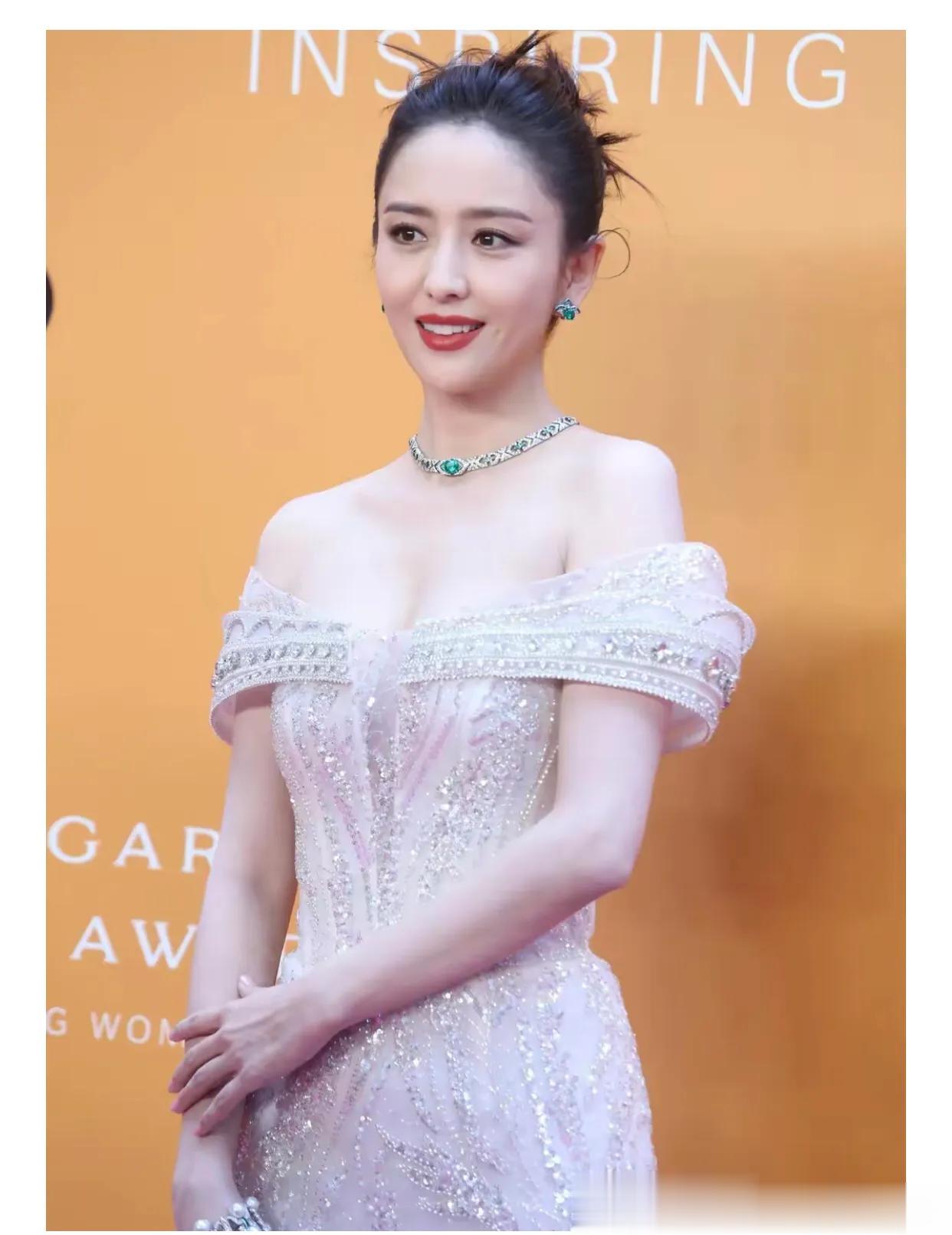 佟丽娅胖了这么多吗?