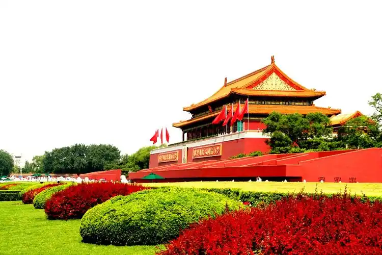 庆国庆, 今天是你的生日我的中国, 天安门是中华人民共和国的象征