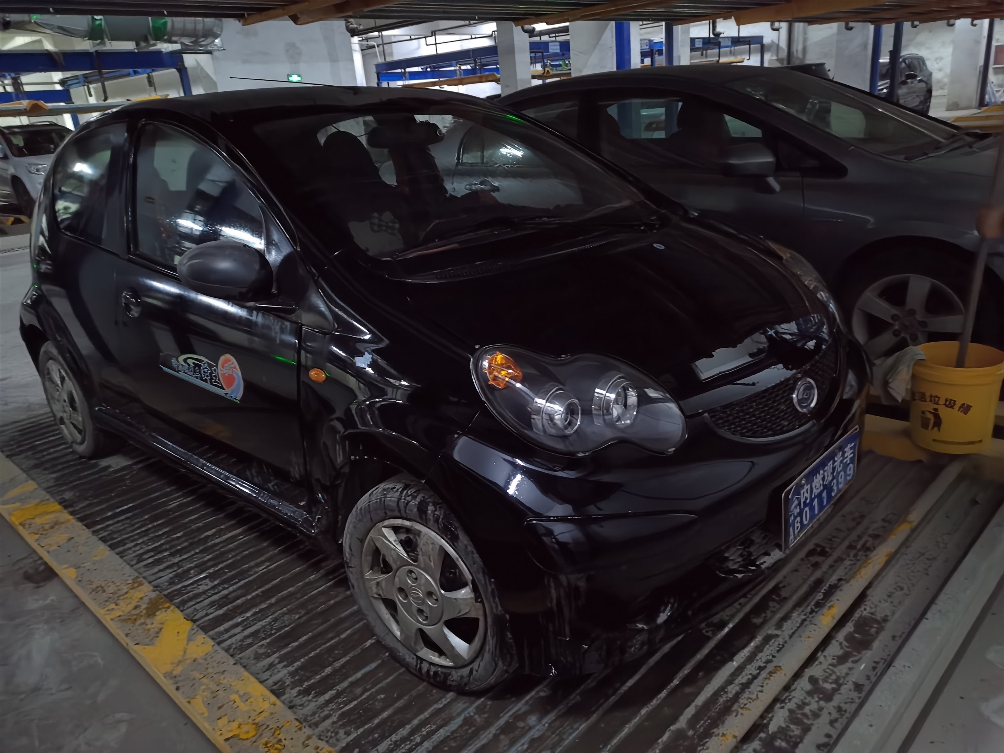 14年比亚迪f0内燃观光车出售