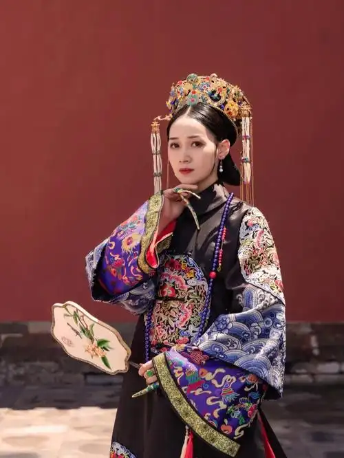 北京故宫写真60拍了套写真都说是深宫贵妃