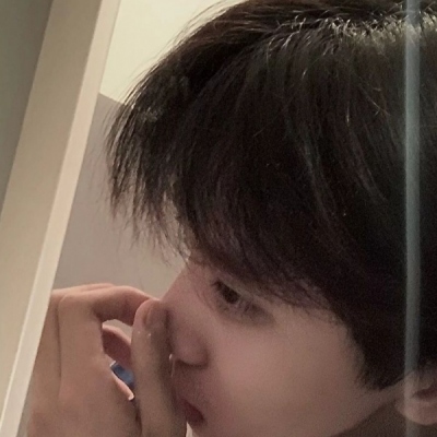 高清帅气的网恋男头真实图片