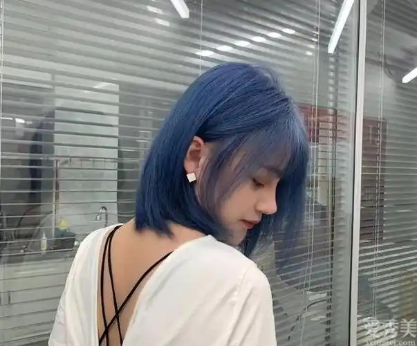 夏天发型要那么染4款时尚潮流潮色让你好看又显年轻秀发护理