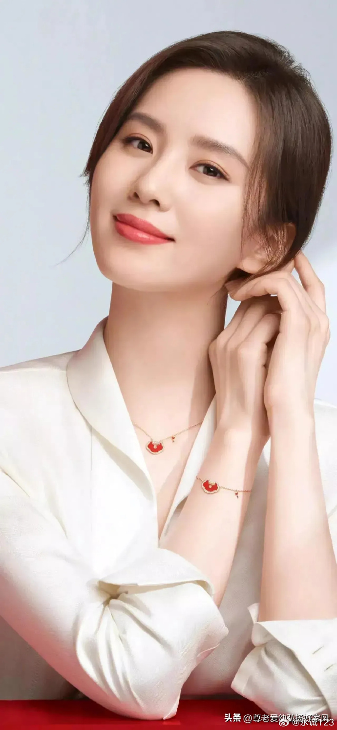 中国十大人气女星,你支持那位?