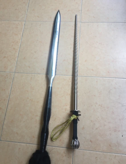 百闻不如一试大唐猛将尉迟恭的马槊加鞭锏这样用才有威力