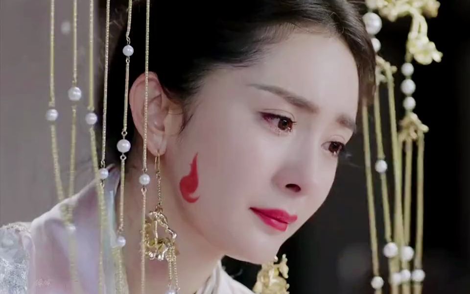 杨幂被曝好消息,登热搜第一,网友:既意想不到,又在情理之中