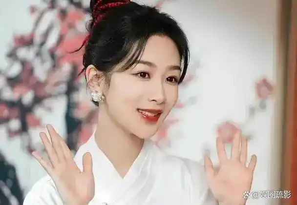 万万没想到,高亚麟塌房后,受伤最深的却是杨紫,养老保险都没了