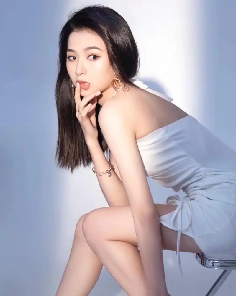 美丽坏女人 #写真 #纯欲天花板 #御姐  失去是相互的  - 抖音