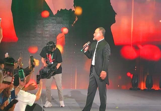 搞地下情,导致母女反目成仇,如今靠成名曲养老_张浩哲_张镐哲_好人