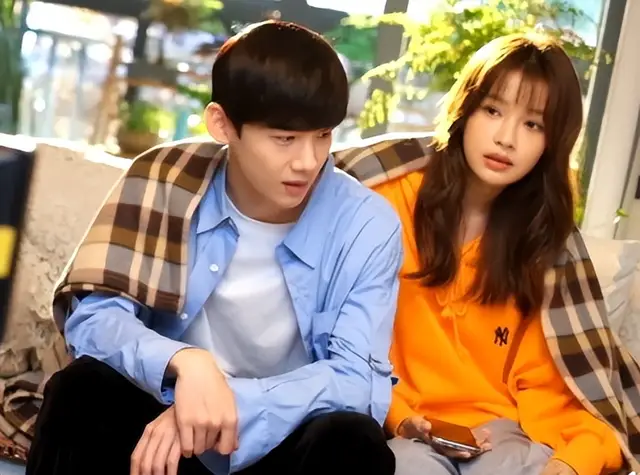 白敬亭合作女演员颜值排名,孙怡第五,谭松韵第三,第一非她莫属_宋轶