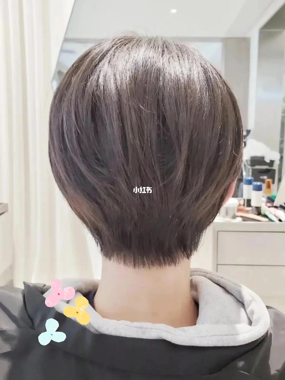 可甜可盐韩式超短发超好看的后脑勺喔