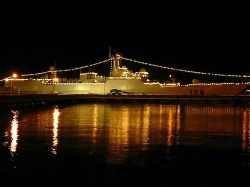 喜迎国庆《军港之夜》