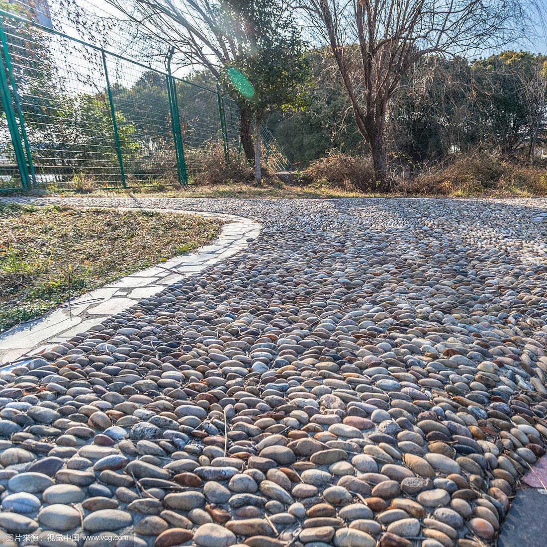 公园鹅卵石路面