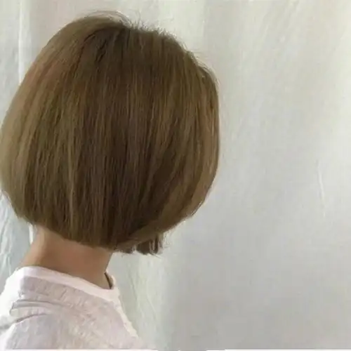 短发发色亚麻色 时髦到让你招架不住