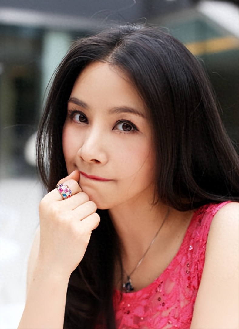 何琳个人资料:因一顿饭和丈夫结缘,和婆婆情同姐妹,日子红红火火有