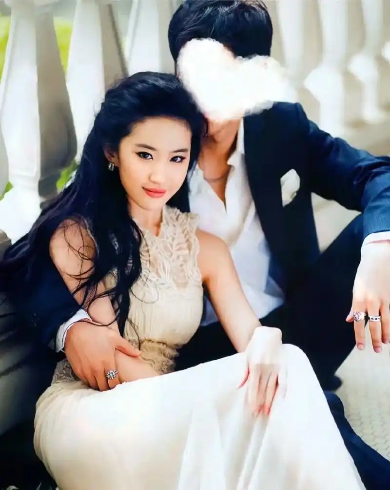 刘亦菲的婚纱写真.