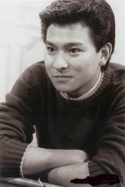 那些年刘德华经典旧照,你们有没有见过,回味无穷