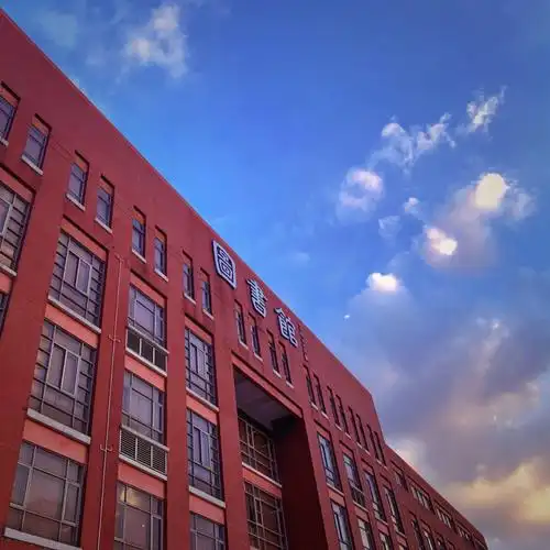 广州南方学院的天空77*