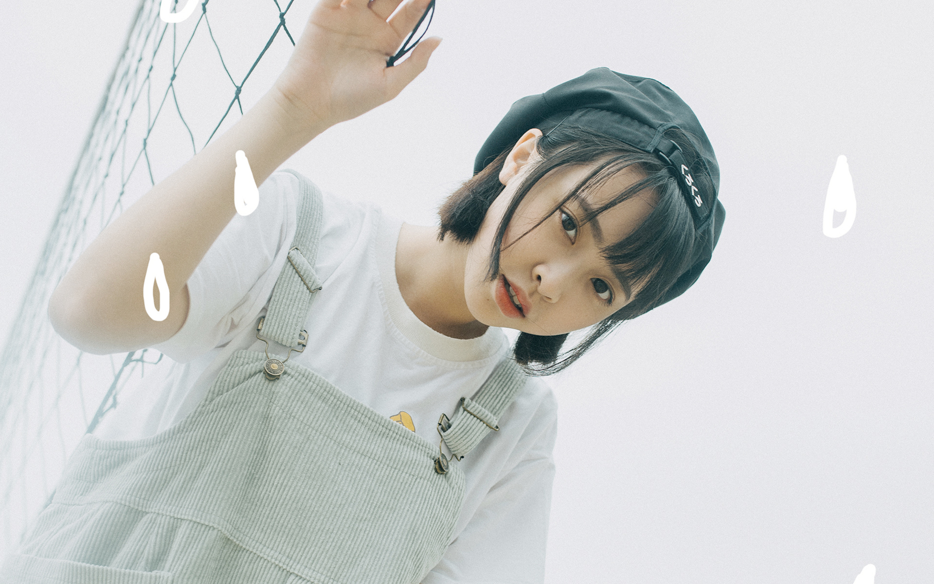 日系少女户外唯美文艺写真图片桌面壁纸