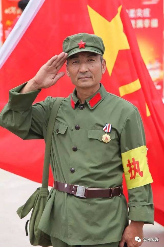 枣庄籍战友庆祝八一建军节90周年座谈会在涝坡举行