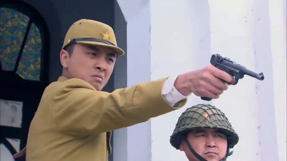 英雄:妻子被大佐杀死,汉奸勃然大怒,直接怒杀一条街的小鬼子