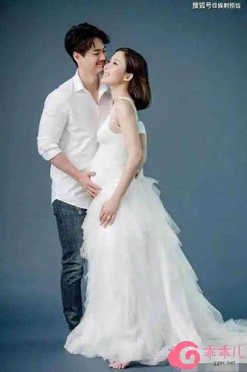 杨怡40岁高龄产女吴卓羲抢当干爹罗仲谦透露女儿长得比较像自己孩子