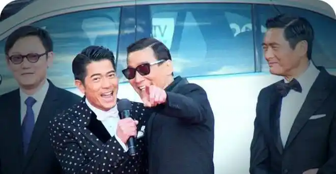 任达华,周润发,梁家辉都演过黑道大哥 但是都比不上他演的大哥!