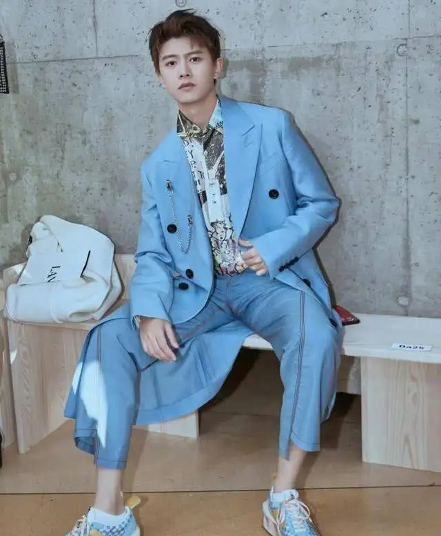 原创31岁奶爸任嘉伦凭锦衣之下实力翻红事业迎来爆发季