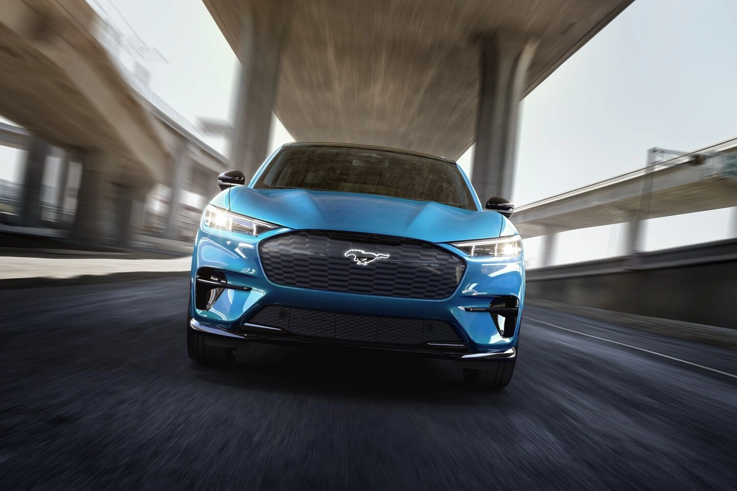 福特重新考虑电气化战略,将开发更小更平价电动汽车 - it之家