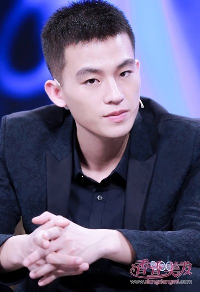 男士寸头发型怎么剪好看 超帅气男生寸头短发图片,男生两寸头发型