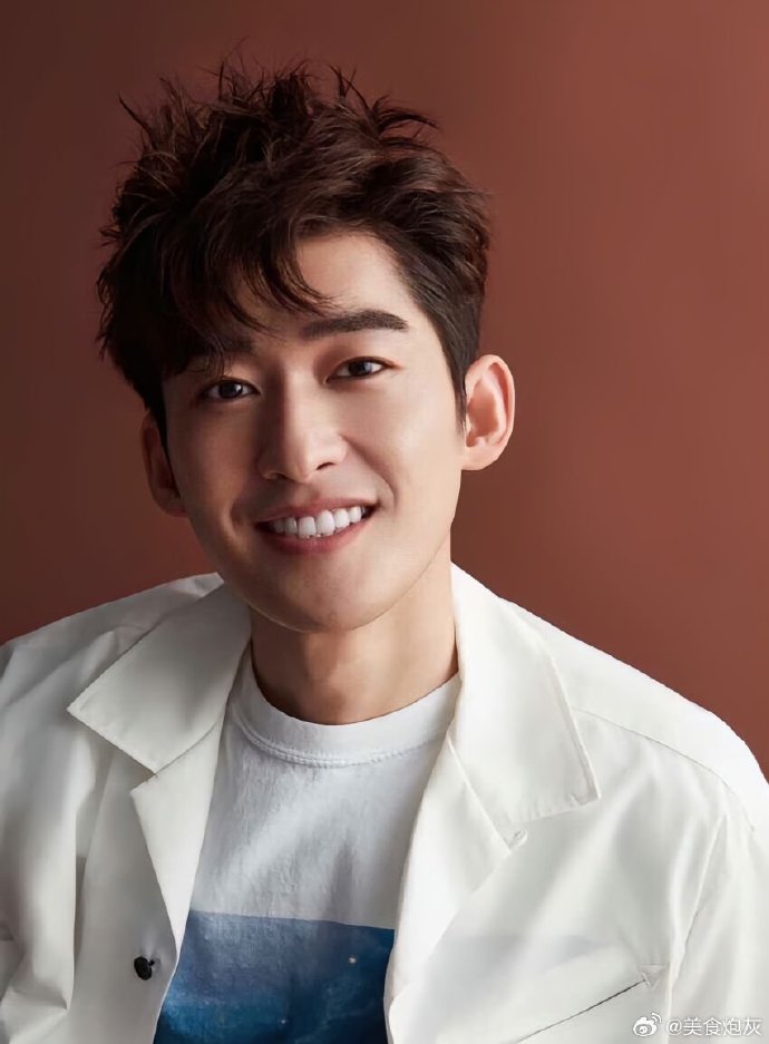 张翰 新恋情#张翰曾经是多少人的白月光啊!张翰|白月光|张翰郴鞍