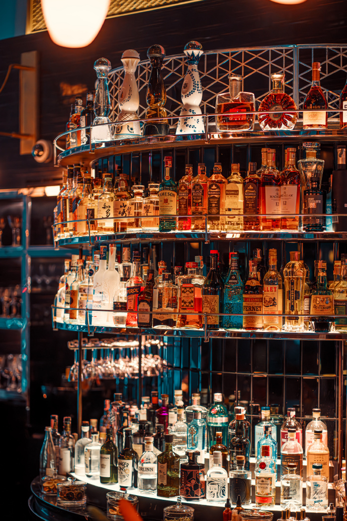 曼谷酒吧推荐丨夜景尽收眼底·penthouse bar    01作为一个爱好夜