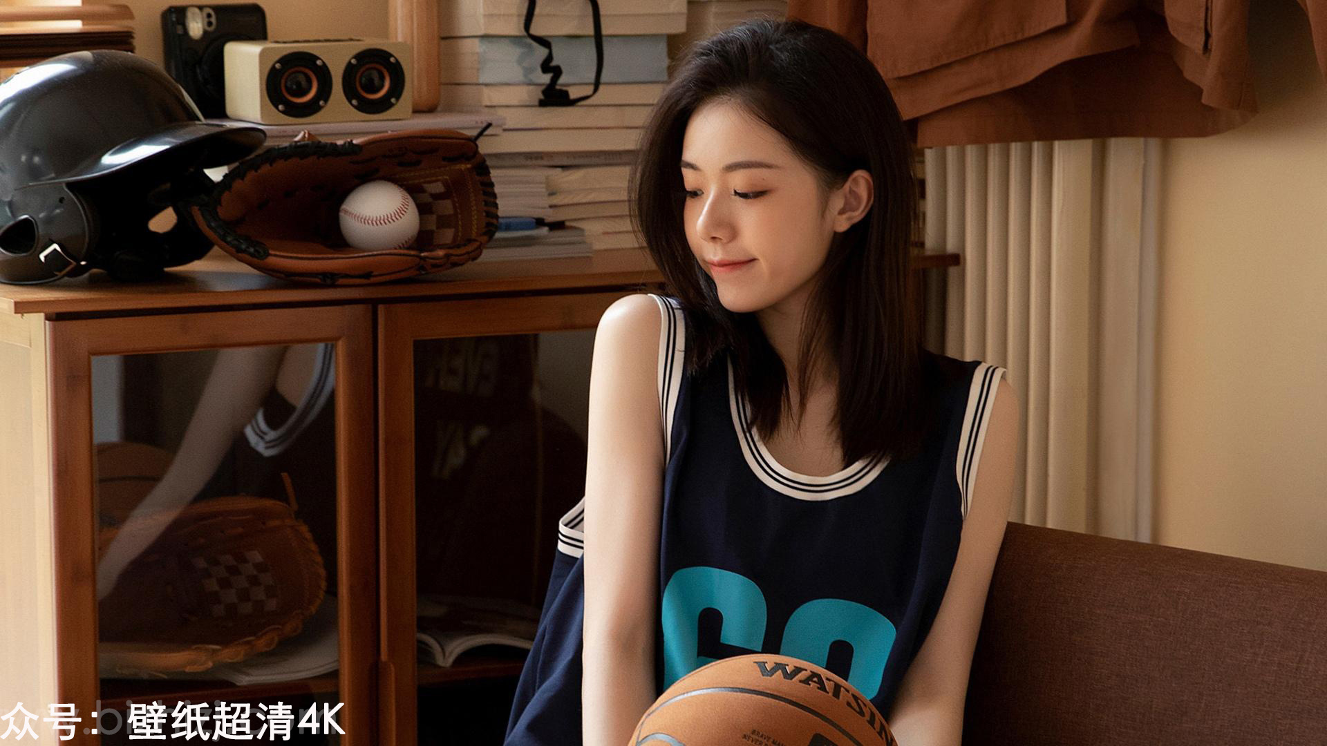 养眼篮球女孩抖音网红电脑桌面壁纸