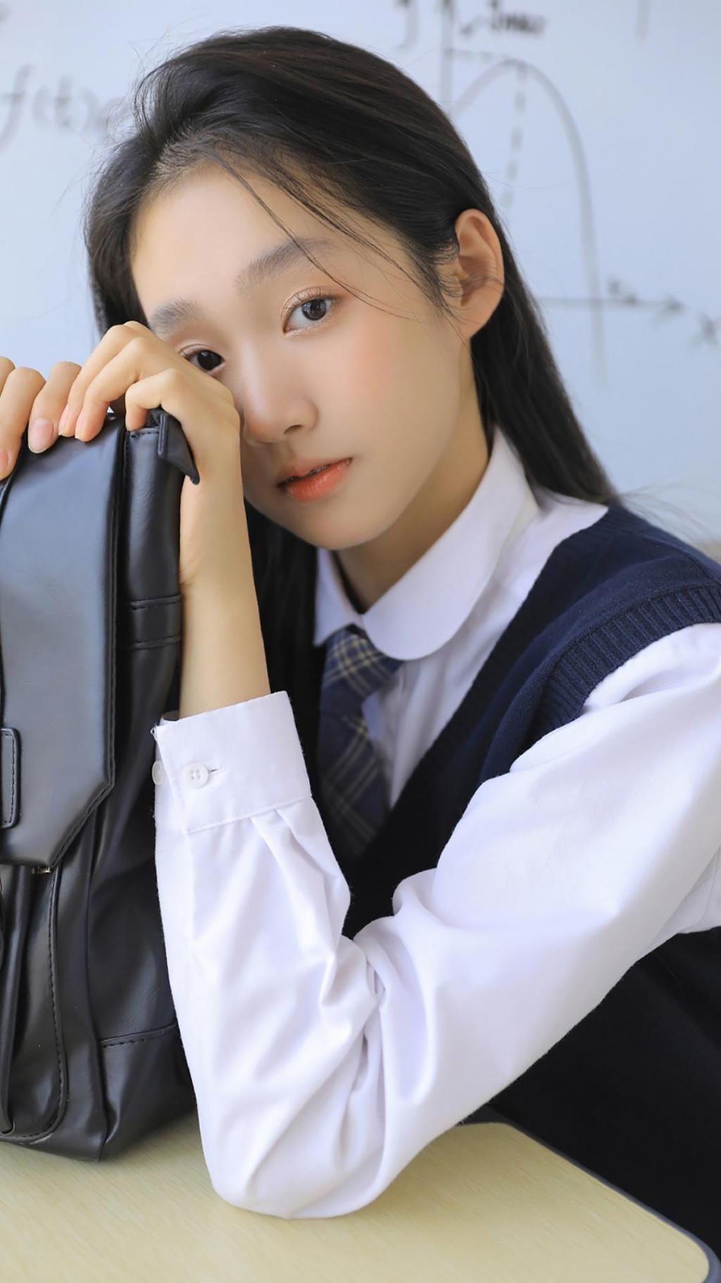 清纯校花校园写真