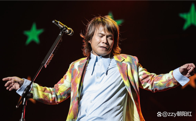 摇滚传奇伍佰:用音乐谱写人生华章