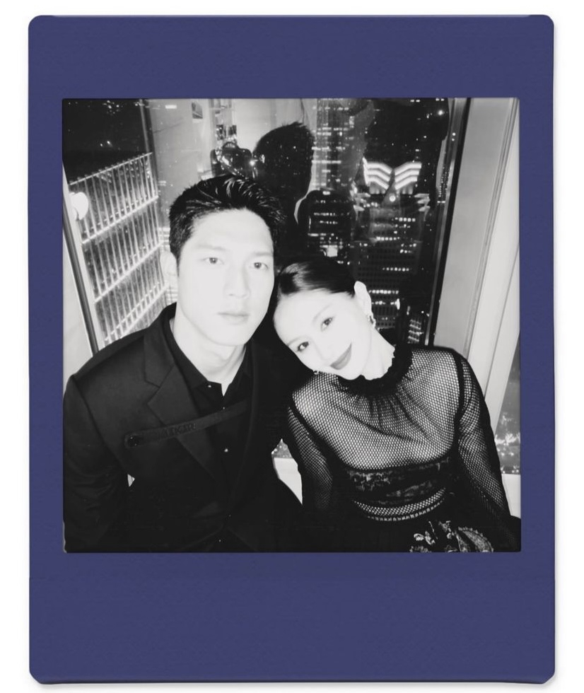 组图:王子文晒与吴永恩自拍 热恋中的甜蜜模样羡煞旁人