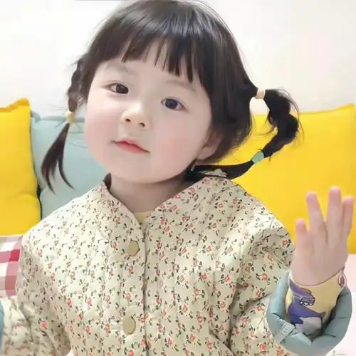 萌娃王迦禾长大了,胖嘟嘟双马尾闺蜜头像