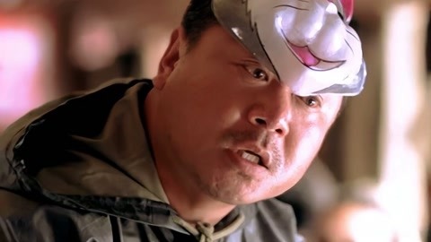 冯小刚电影《天下无贼》范伟,冯远征打劫片段下