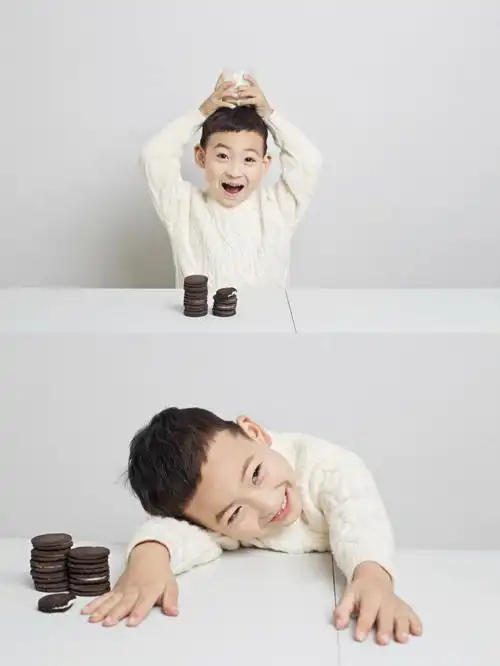 4岁小男孩儿童摄影