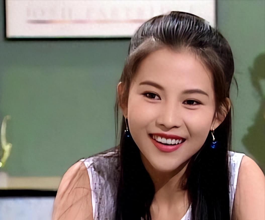 十大公认"绝美"港姐,邱淑贞排在第四,第一艳压港圈女明星_陈法蓉_香港