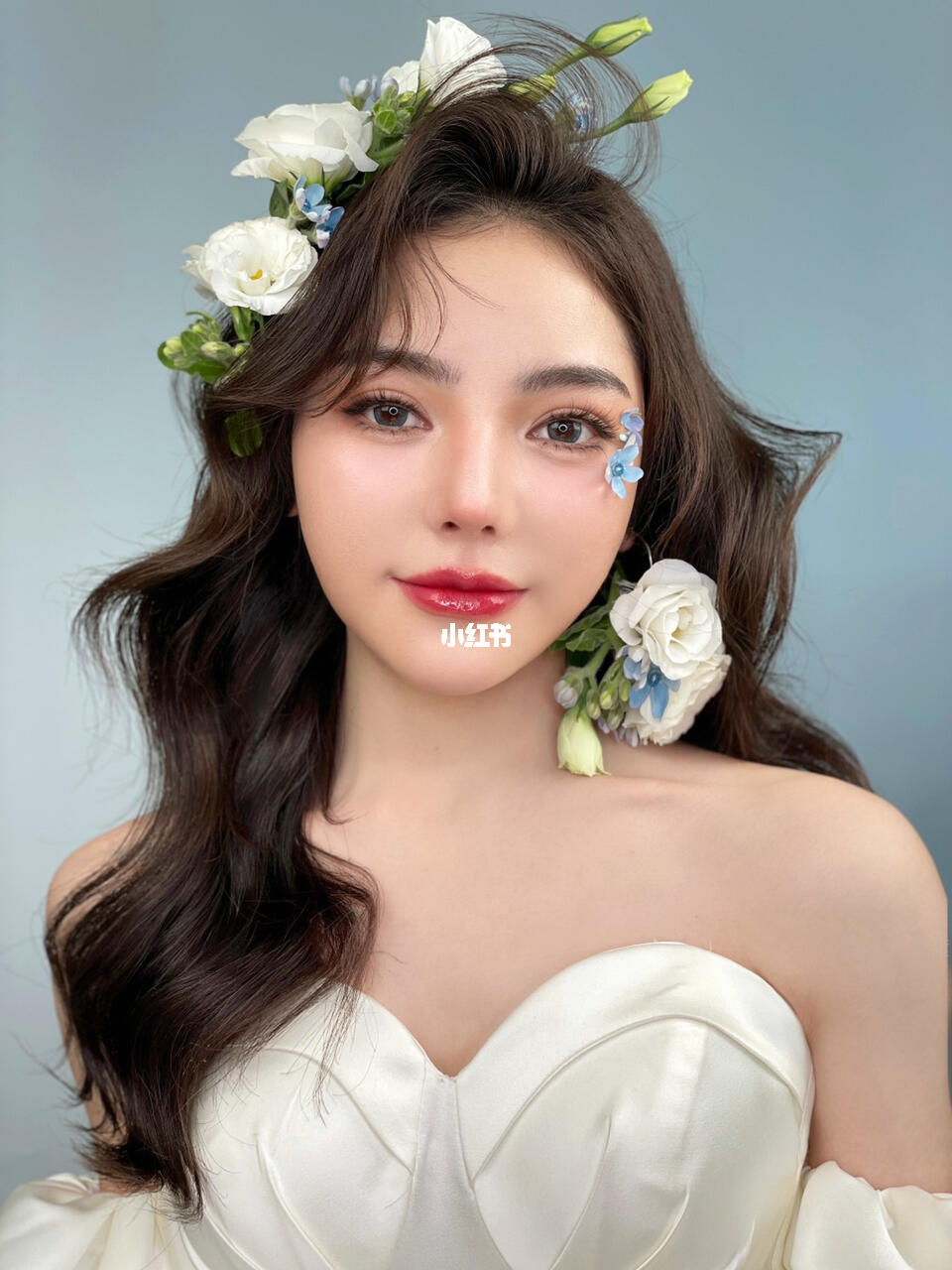 森系新娘造型婚纱照拍摄