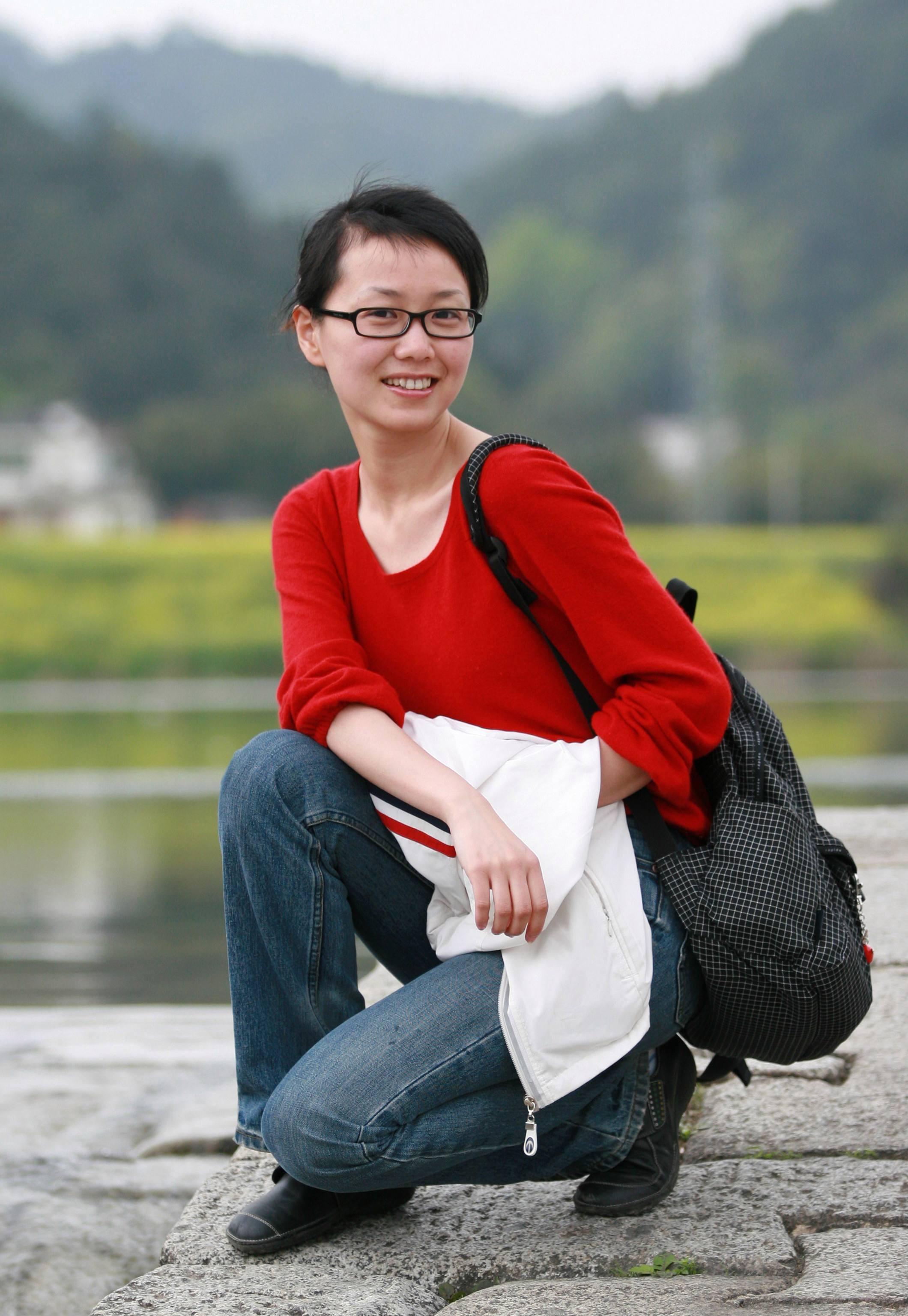 安徽卫视美女吴薇近况,她长相十分漂亮,早已结婚,老公是谁成谜_新闻