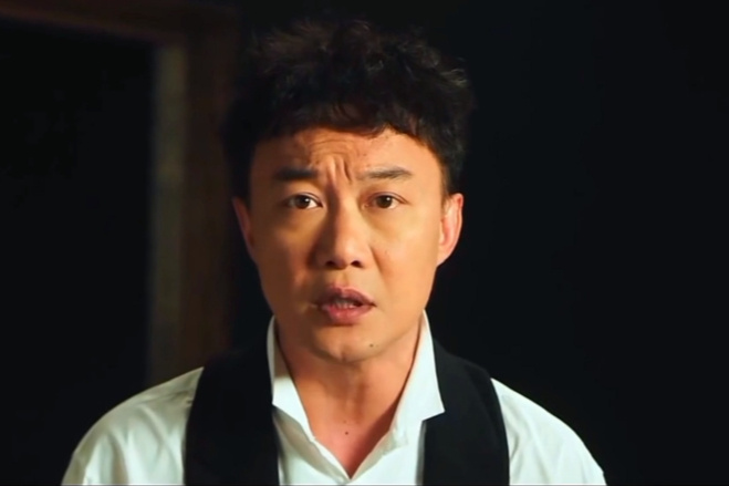 陈奕迅受伤缝合30多针