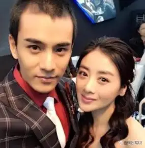 这些娶老女人的男星年龄最大相差19岁他们到底图啥