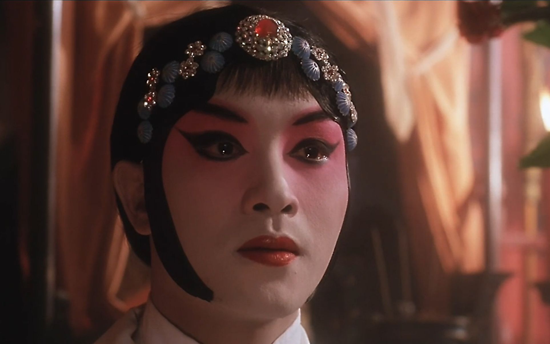 一剑了却余生愿,世间再无程蝶衣——《霸王别姬》